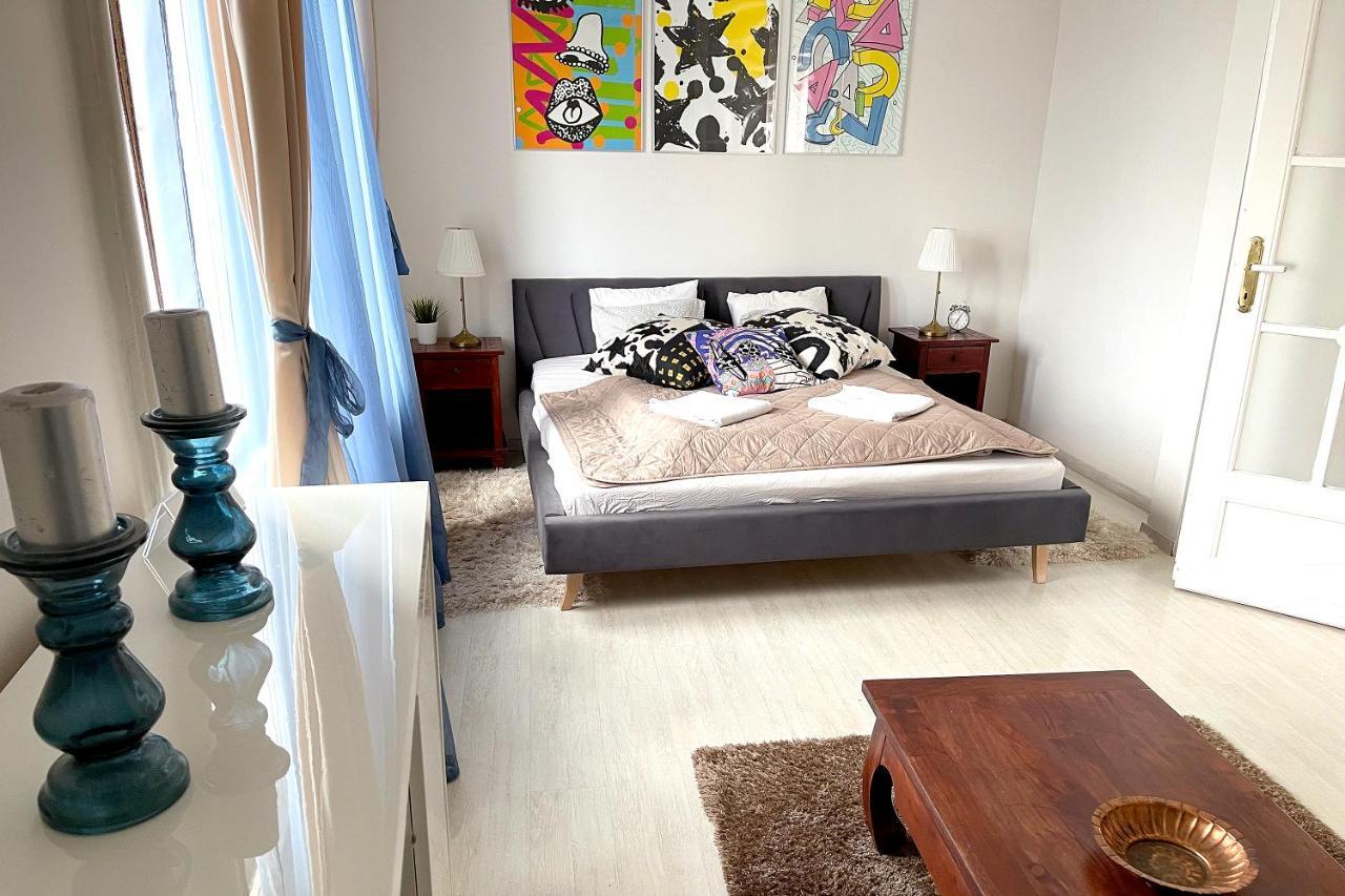 Elegant 125M2 Apartment In Center Of Budapest Budapeste Exterior foto