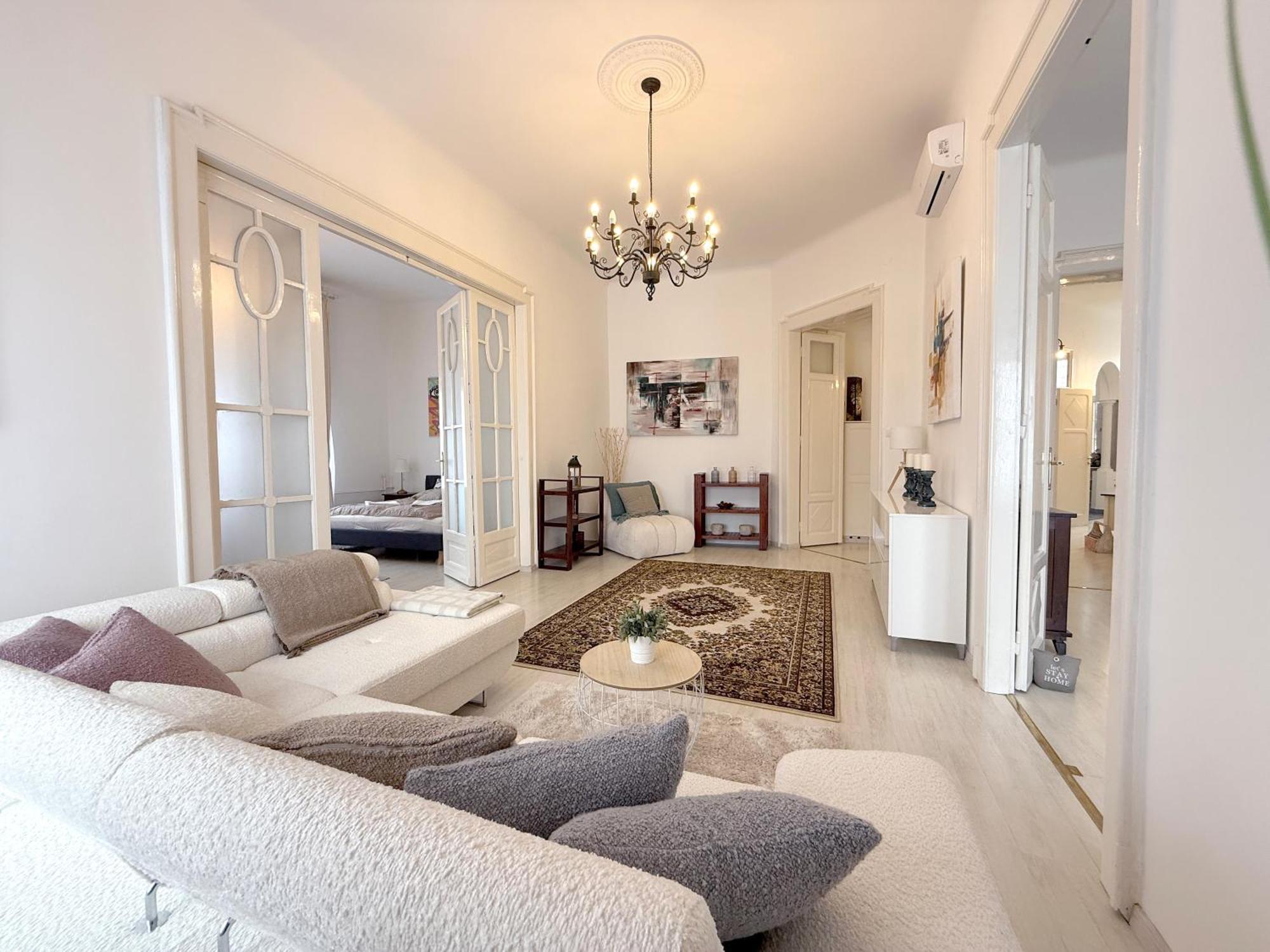 Elegant 125M2 Apartment In Center Of Budapest Budapeste Exterior foto